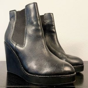BLACK LEATHER ALDO W.7.5 PLATFORM BOOTIES